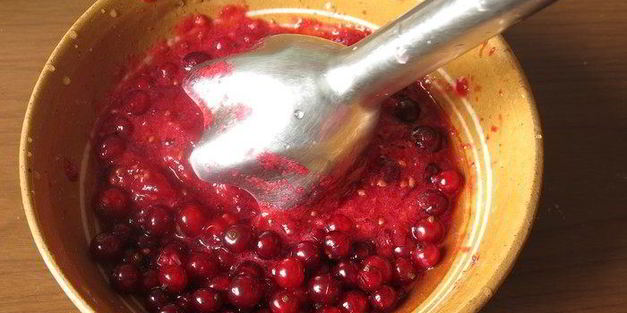 маффины со смородиновой заливкой