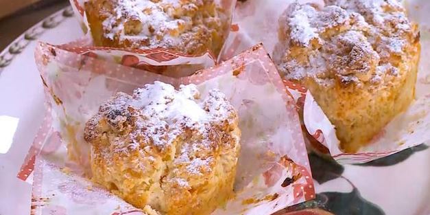 марципановые маффины с курагой