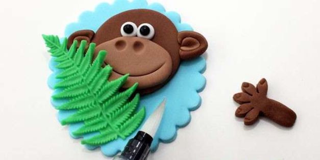 новогодние маффины с обезьянами