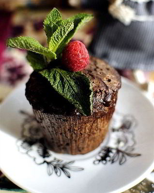 Шоколадно-малиновые маффины