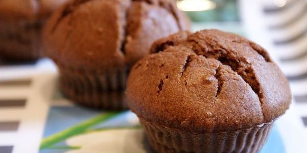 шоколадные маффины на ряженке