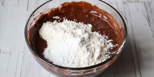 шоколадные маффины с творогом