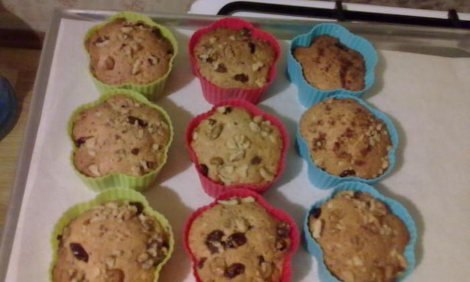 Рецепт творожные маффины с изюмом и грецким орехом