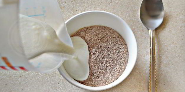 творожные маффины с вяленой клюквой и отрубями