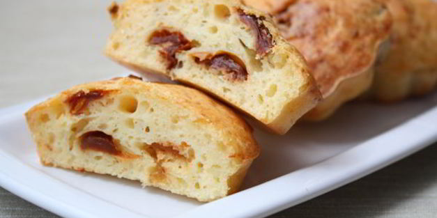 творожные маффины с вялеными помидорами