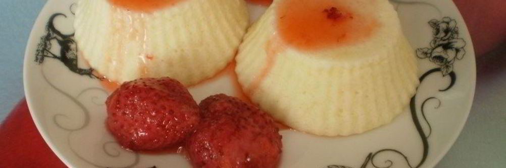 Творожные маффины с ягодным сиропом