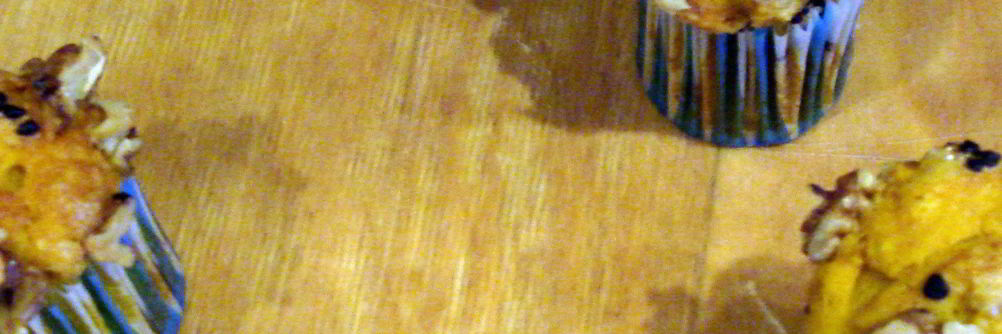 Тыквенные маффины с грецкими орехами и кефиром