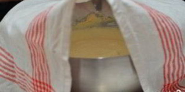 дрожжевые оладьи с яблоками