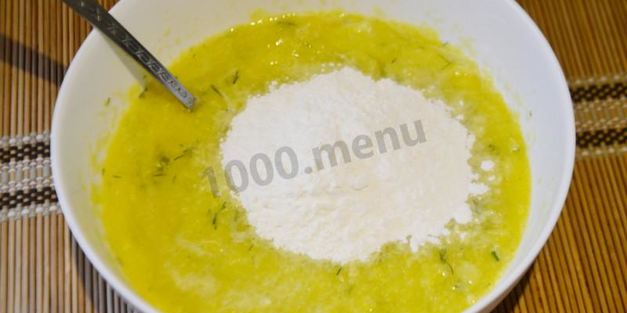 кабачковые оладушки с чесноком и укропом