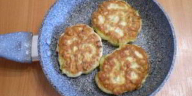 капустные оладушки на кефире