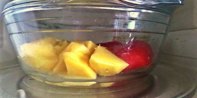 картофельные оладьи с колбасками