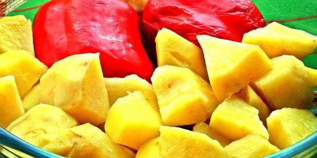 картофельные оладьи с колбасками