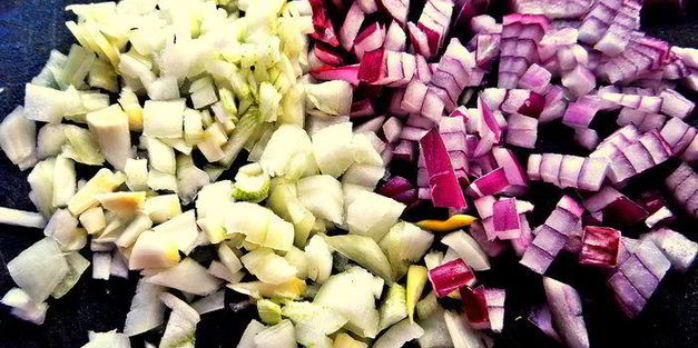 картофельные оладьи с колбасками