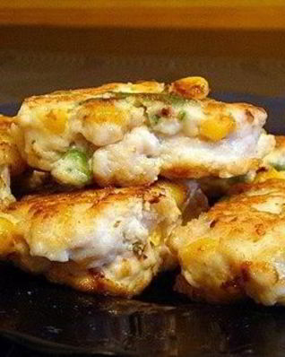 Куриные оладьи с кукурузой