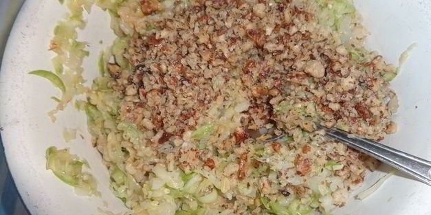 оладьи из кабачков с кашей и орехами