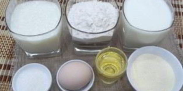 оладьи из муки и манки