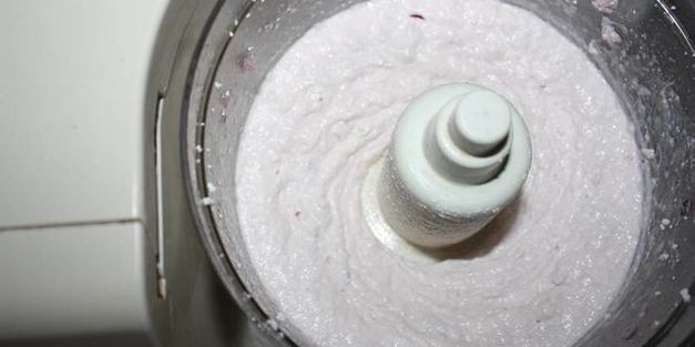 оладьи из отрубей с зеленью и творожной икрой