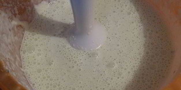 оладьи из пекинской капусты с огуречным соусом