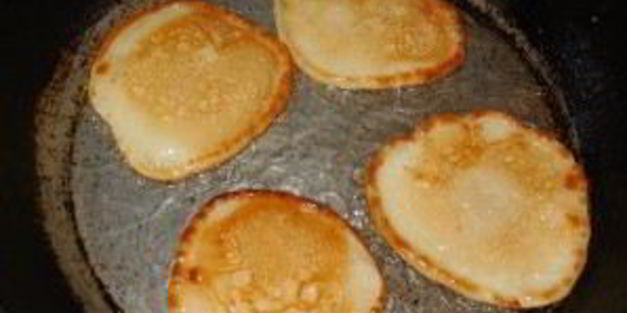 оладьи классические на дрожжах