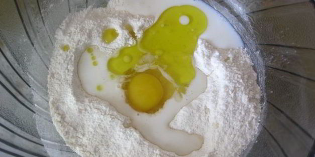 оладьи на молоке с корицей