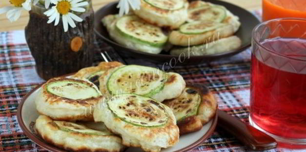 оладьи с кабачками кружками