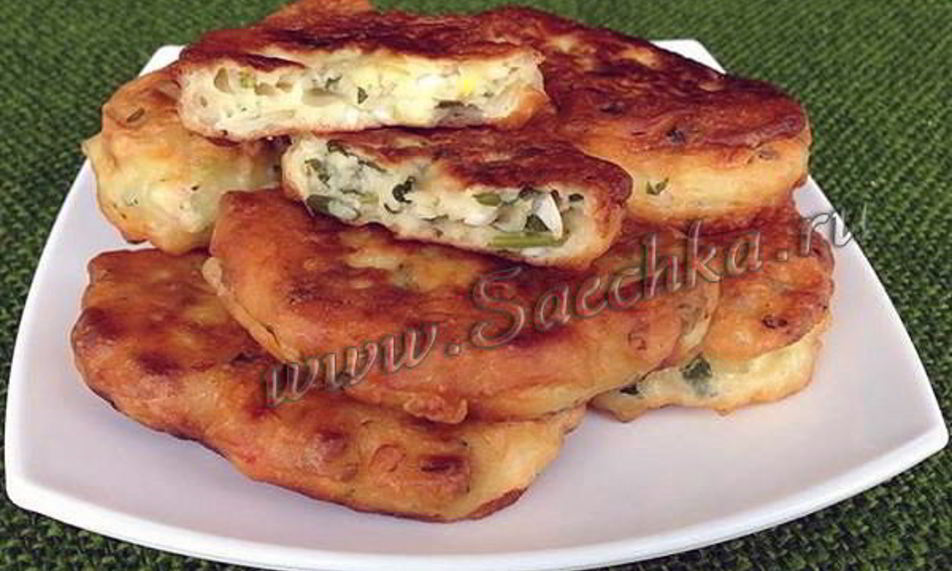 Рецепт оладьи с луком и яйцом