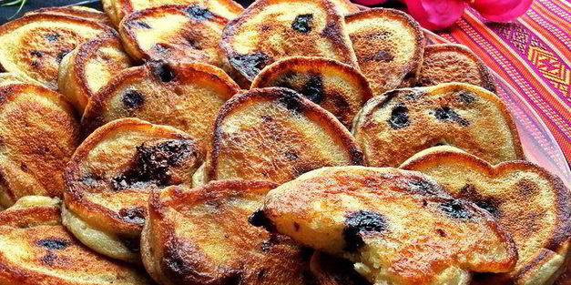 оладьи с шоколадно-ягодной добавкой