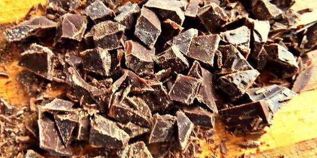 оладьи с шоколадно-ягодной добавкой