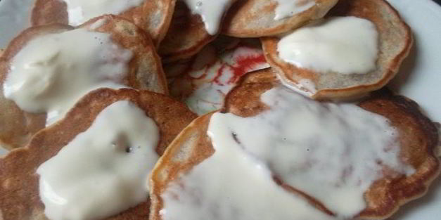 овсяные оладушки с яблоком и корицей