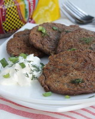 Печеночные оладьи с гречкой