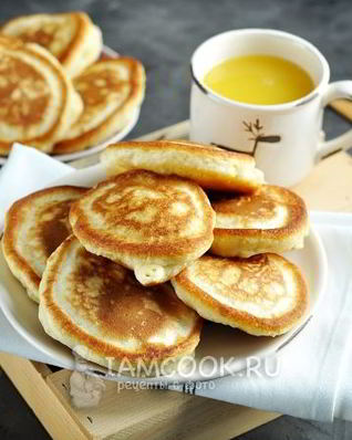 Пышные оладьи на сыворотке