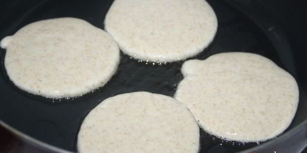 цельнозерновые оладьи на кефире