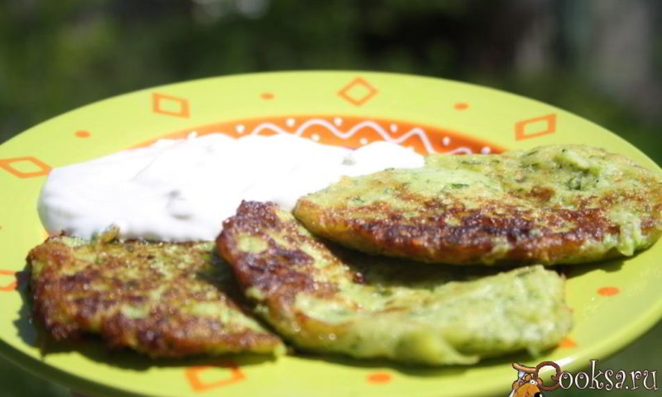 Рецепт весенние кабачковые оладьи с сыром сулугуни самые любимые