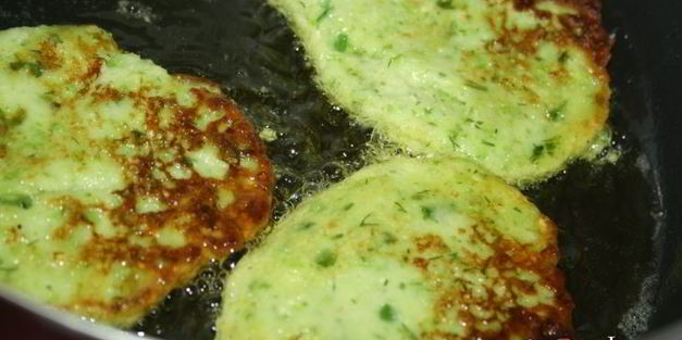 весенние кабачковые оладьи с сыром сулугуни самые любимые
