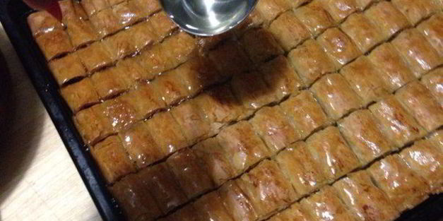 пахлава с грецкими орехами из теста фило