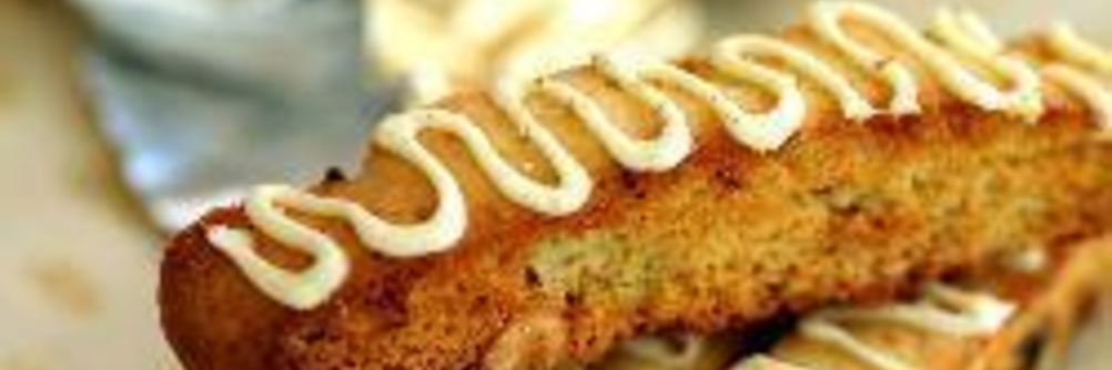 Бискотти с белым шоколадом и курагой