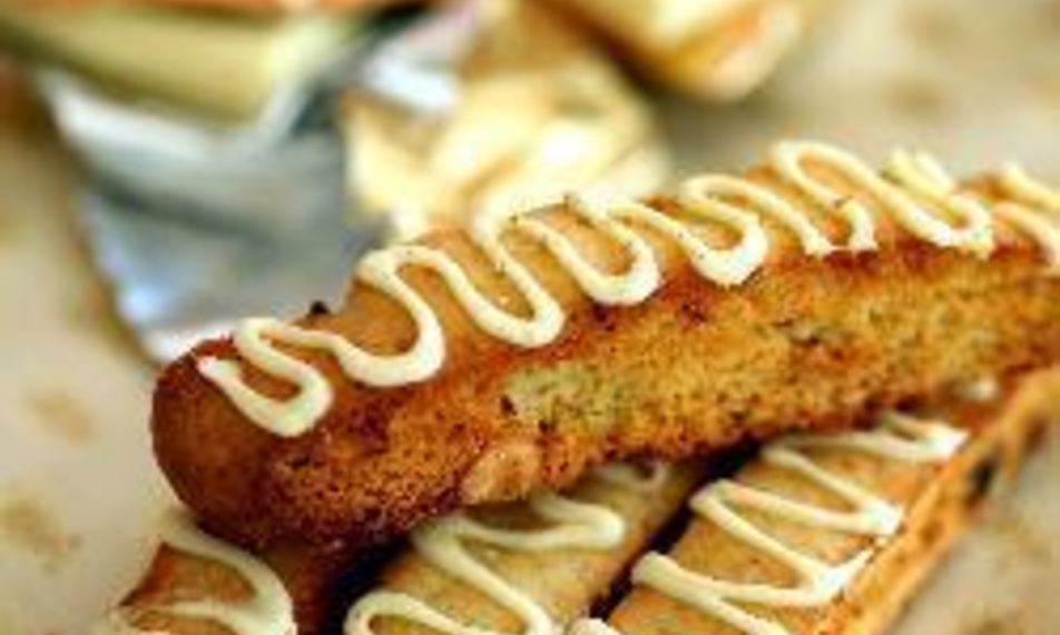 Рецепт бискотти с белым шоколадом и курагой