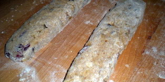 бискотти с карамелизированной овсянкой и клюквой