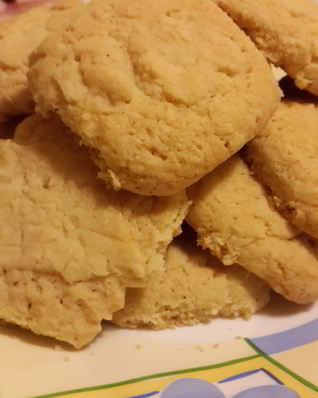 Имбирное печенье с миндальной пудрой