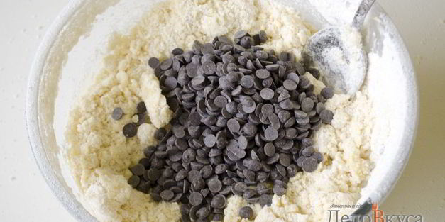 кокосовое печенье с шоколадной крошкой