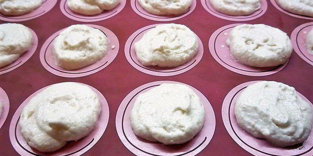 миндальные печенья на меренге