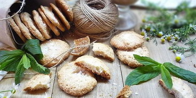 миндальные печенья на меренге