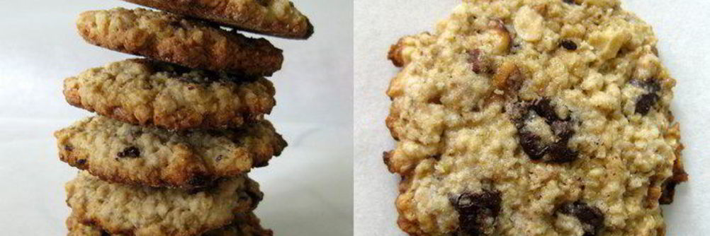 Овсяное печенье с шоколадом и орехами