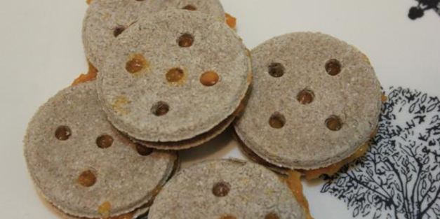 печенье с джемом из кураги