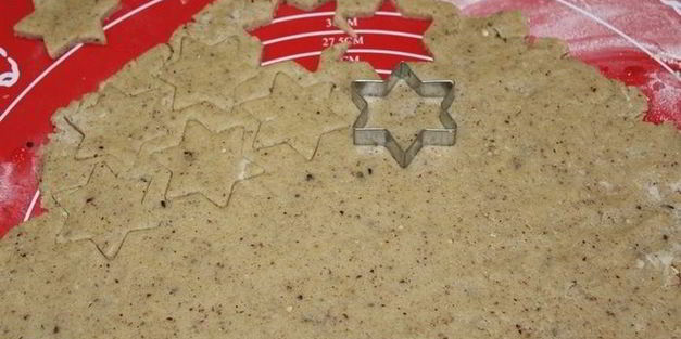 печенье с фундуком и белым шоколадом