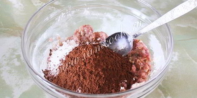 постное шоколадно-малиновое печенье