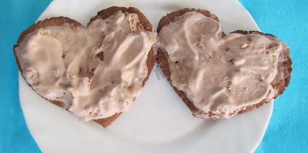 шоколадное печенье-сэндвичи на 14 февраля