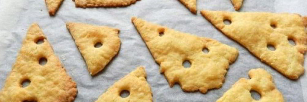 Сырные крекеры