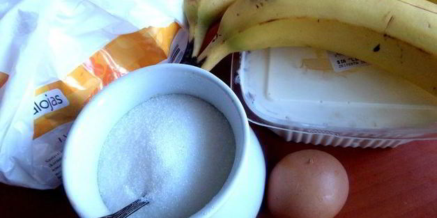 банановый пирог на песочной основе