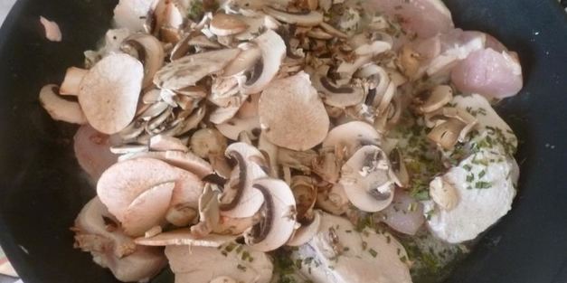 быстрый пирог с курицей и горошек